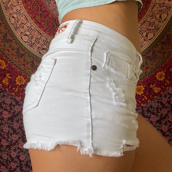 White shirt shorts - Picture 4 of 4